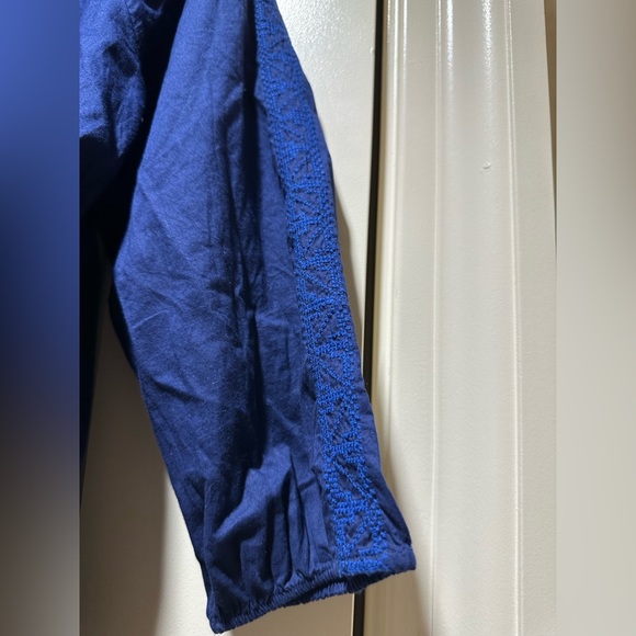 Express Size Small Blue Tunic Top (New Without Tags) - Picture 2 of 6